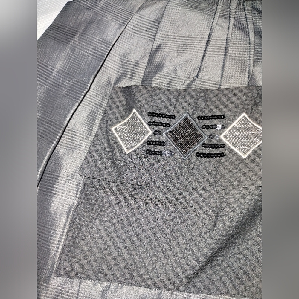 Le Cabochon Plaid Pleated skirt, gray size 6, great condition, made in Italy - Picture 8 of 8